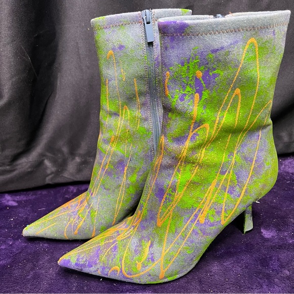 Mardi Gras Custom Stylish Green and Purple Women's Boots, Size 9.5 - Picture 3 of 13